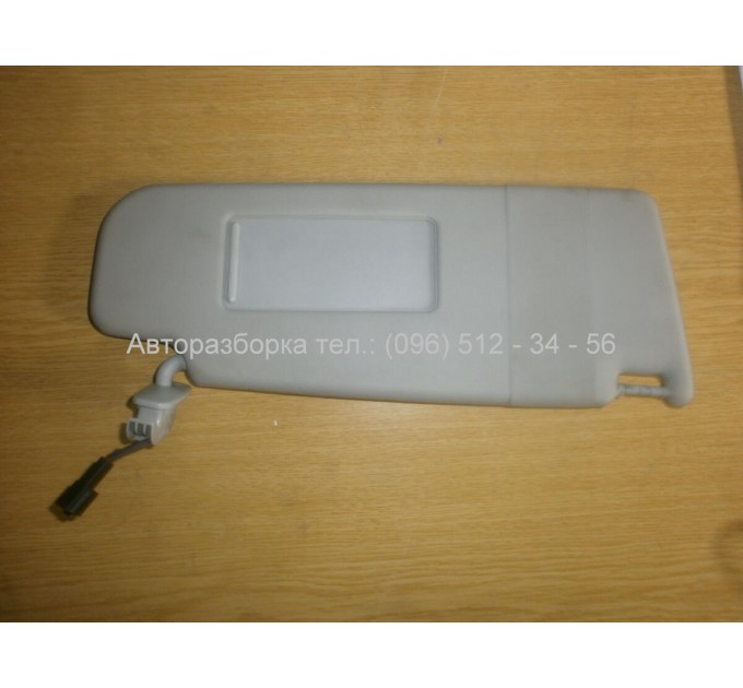 Козирок водійський із дзеркалом VW PASSAT B5 PLUS (1998-2005) 6X0857552