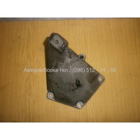Кронштейн подушки двигателя правый VW PASSAT B5 PLUS (1998-2005) 8E0199352