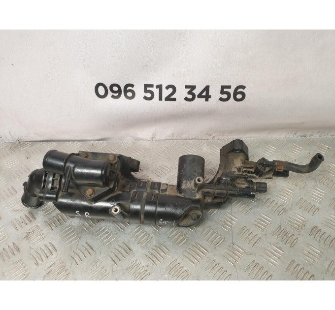 корпус термостата пластик Hyundai Santa Fe (2006-2012) 256203CAA0