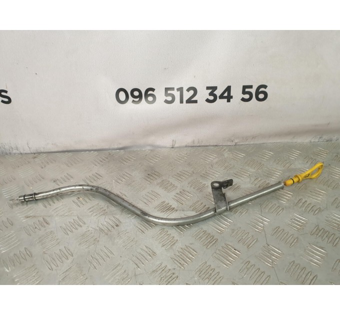корпус масляного щупа Hyundai Santa Fe (2006-2012) 266123C202
