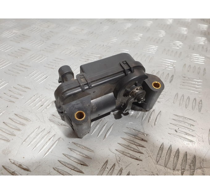 сервопривод заслонок впускного коллектора Hyundai Santa Fe (2006-2012) 283233C000