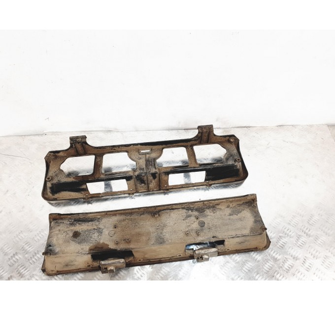 панель крипления номерного знака 1 HONDA CR-V (2002-2006) 71505SCAG01