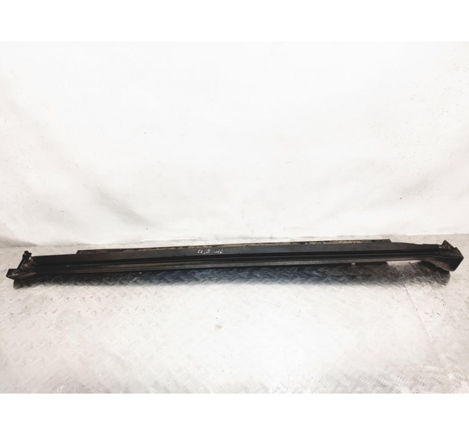 накладка порога ліва HONDA CR-V (2002-2006) 71850SCAE00
