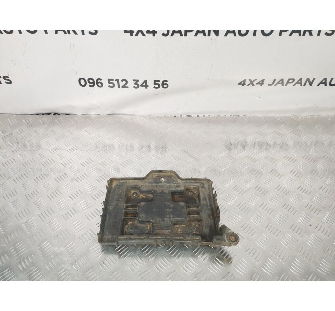 Підставка під акумулятор Hyundai Santa-Fe 2.7 (2006-2012) 371502B000